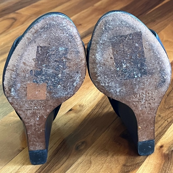 VInce Kaya leather cut out accent sandals, USED - Picture 12 of 13